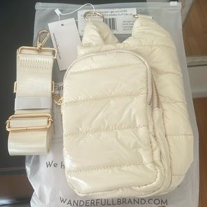 WanderFull Ivory Hydrobag